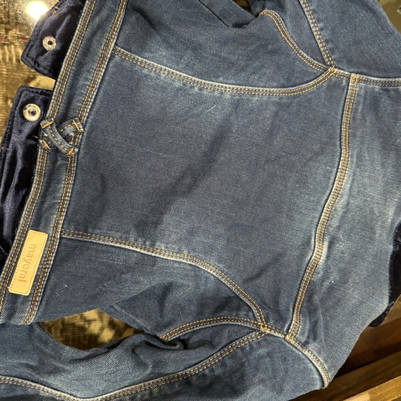 💙 Adorable! Mayoral denim jacket with stretch size 5!💙🌈 - Picture 5 of 5